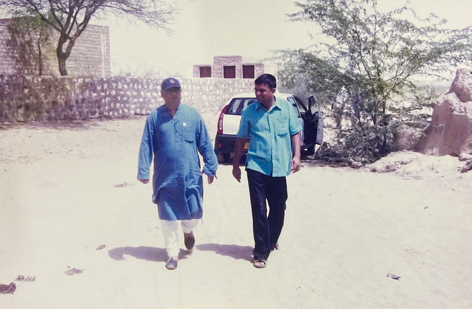 Legendary walk of Mr. Mahesh Panpalia with Mr. Vijay Mahajan during one of the field visit